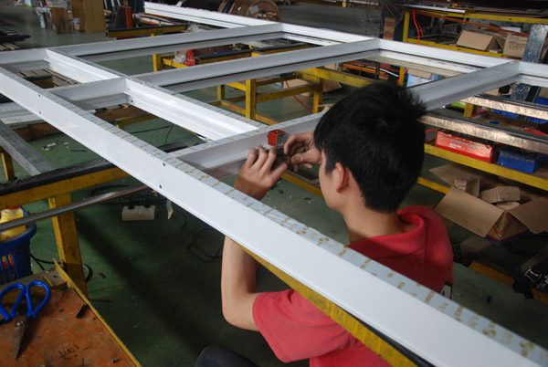 門窗加盟伊盾門窗