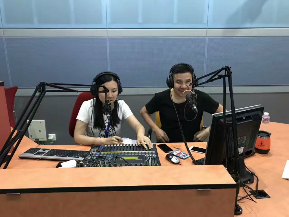 伊盾門窗登陸佛山飛宇924電臺