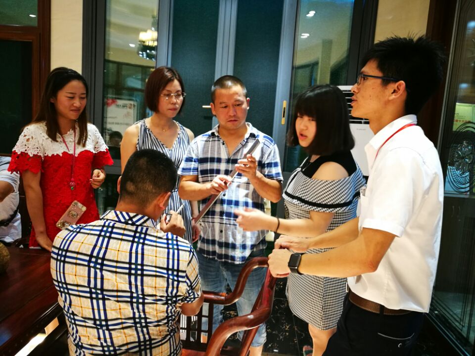 伊盾門窗金牌店長培訓